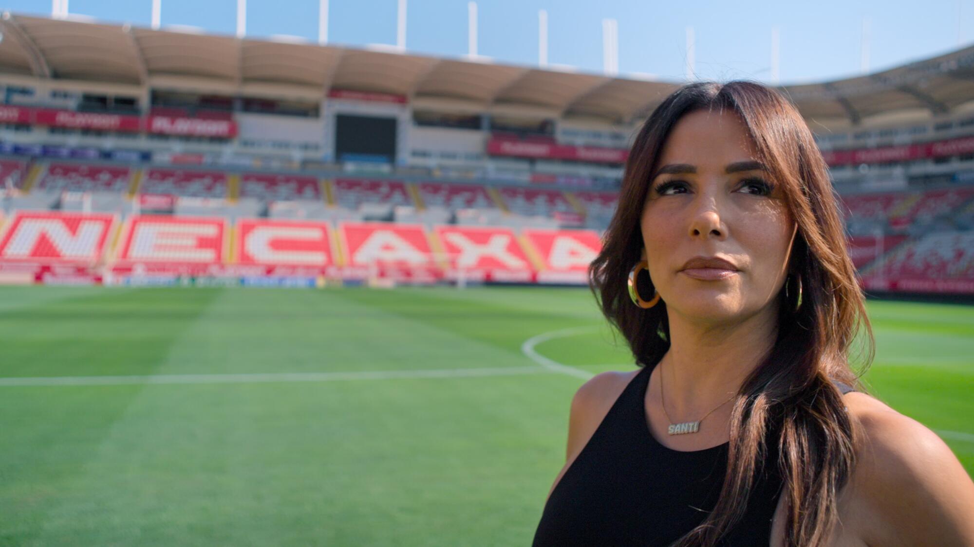 Eva Longoria, “La Patrona” del Necaxa, estrena docuserie