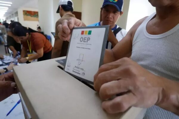 Bolivia irá a segunda vuelta en las elecciones presidenciales