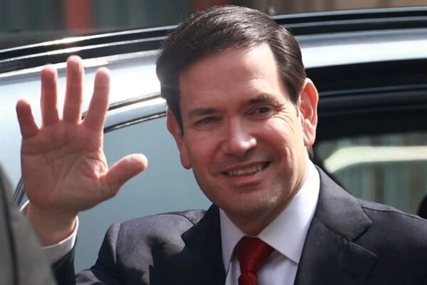 Rubio insta a Sheinbaum a eliminar barreras comerciales y fortalecer la cooperación bilateral