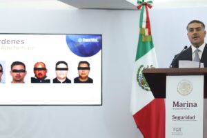 Captura de 14 personas por huachicol, incluidos mandos de Semar, sólo el comienzo: Harfuch
