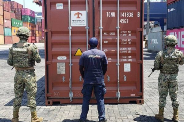 Cae 29,300 MDP el IEPS a combustible con marinos en aduanas