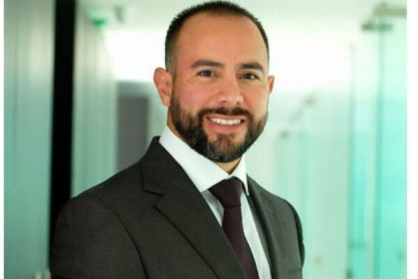 Poder y control en la era de la inteligencia artificial: ¿quién decidirá el futuro?