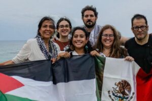 Israel intercepta flotilla con ayuda a Gaza; incluye a seis mexicanos