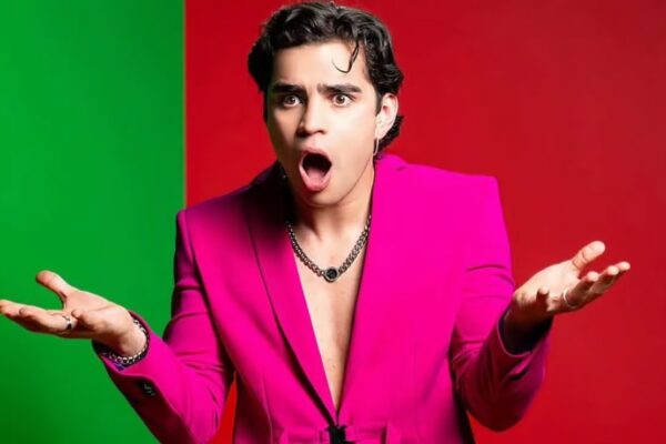 Señalan al showrunner Paly Alonso por salida de Aarón Mercury