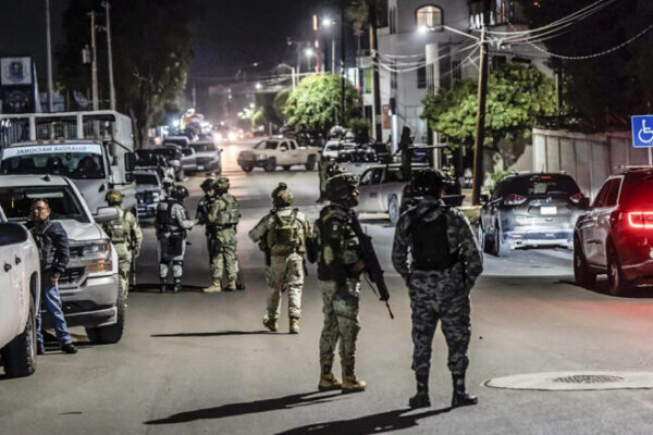 Unidad antisecuestros de Tijuana fue atacada con explosivos desde drones