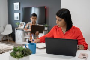 La educación práctica que el mercado laboral demanda hoy