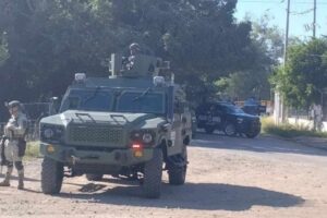 Choque sangriento en el corazón de Sinaloa: 13 narcos abatidos y 9 secuestrados rescatados en operación de la GN