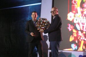 Tecmilenio recibe el Premio Unidos por la Educación por su compromiso con la formación de líderes educativos junto a Enseña por México