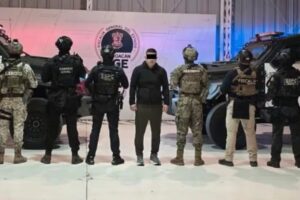 Trasladan a “El Licenciado”: Presunto operador del CJNG en el asesinato de Carlos Manzo llega a prisión federal