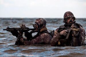 Sheinbaum solicita permiso al Senado para entrada de Navy SEALs estadounidenses en territorio mexicano