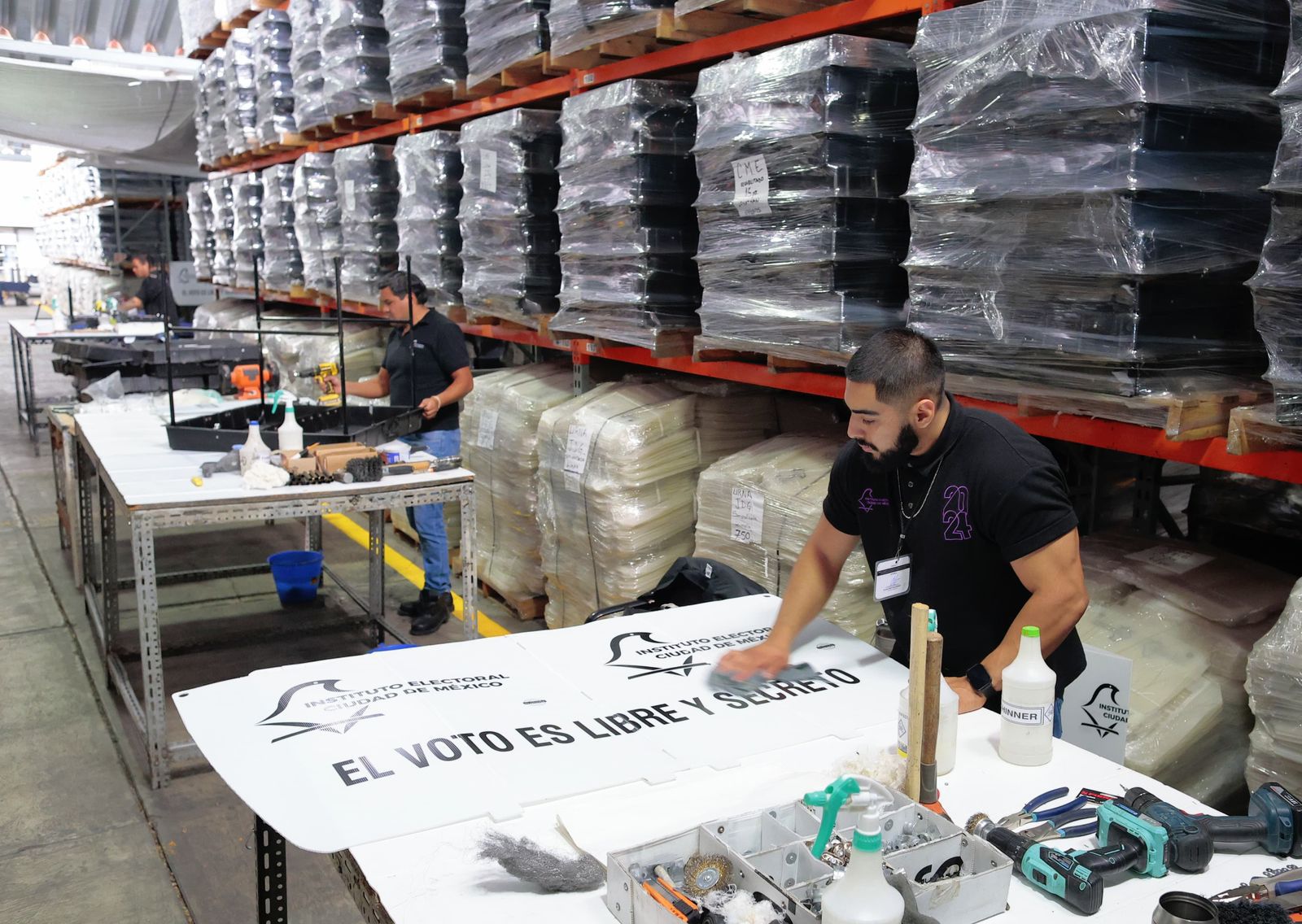 Aprueba IECM modelos de materiales electivos y consultivos para Elección de COPACO 2026 y Consulta de Presupuesto Participativo 2026 y 2027