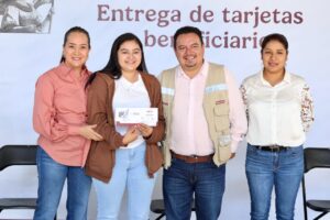 Iván Hernández Díaz encabeza entrega de tarjetas de Jóvenes Construyendo el Futuro en Chilpancingo