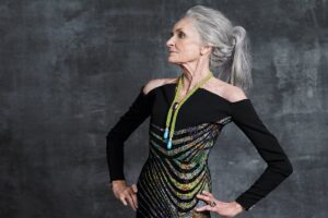 Fallece Daphne Selfe, la modelo profesional más longeva del mundo