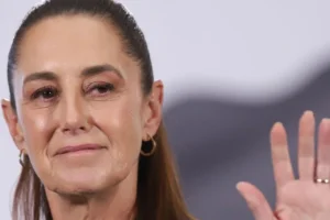 Presenta Sheinbaum reforma al Código Fiscal para flexibilizar pago de créditos