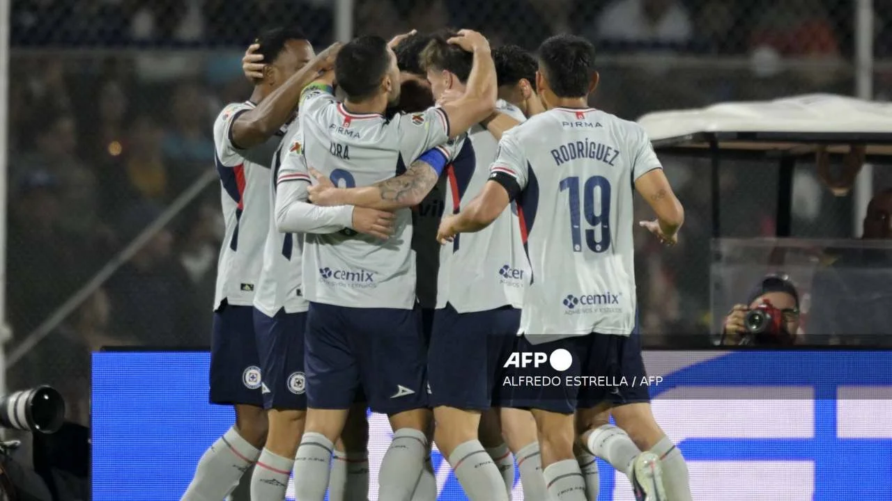 Cruz Azul elimina a Monterrey y avanza a cuartos de Champions Cup