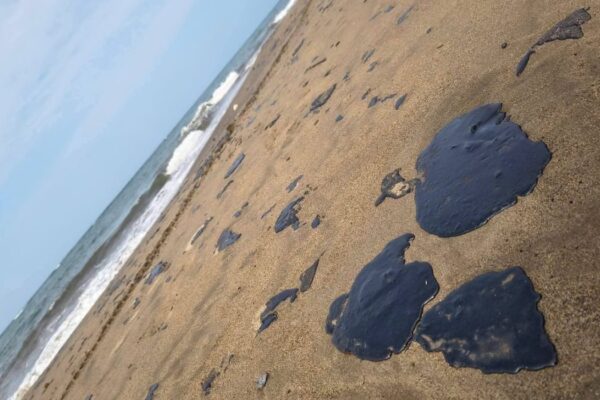 Concluyen labores de contención de derrame en Golfo de México tras dos semanas