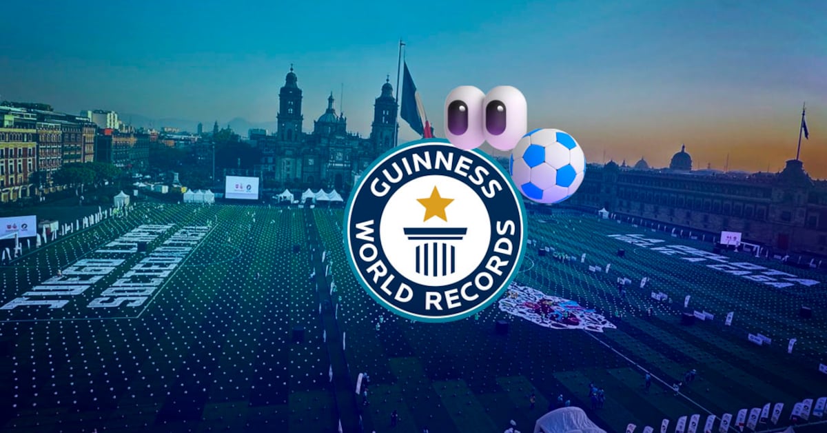 Zócalo de la CDMX rompe Récord Guinness con clase de fútbol masiva previa al Mundial 2026
