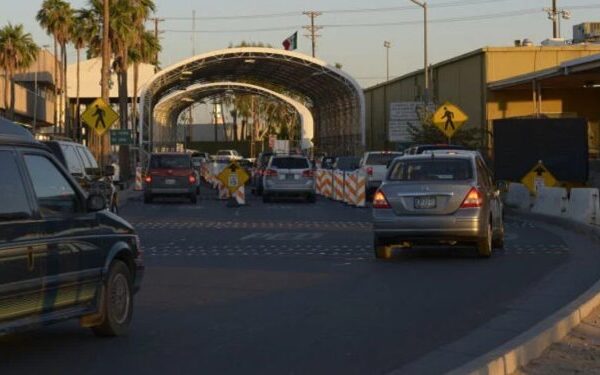 Detienen a exfuncionario de ISSSTECALI con 70 kilos de metanfetamina en frontera con California