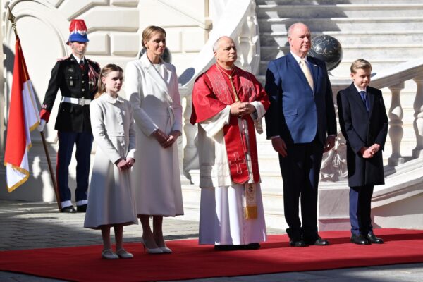 El papa León XIV realiza histórica visita a Mónaco, su primer viaje a Europa