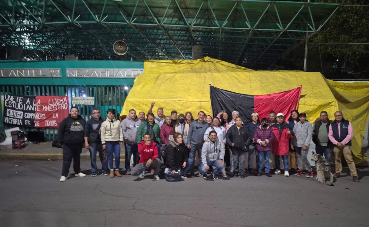 Huelga paraliza 20 planteles del Colegio de Bachilleres en CDMX