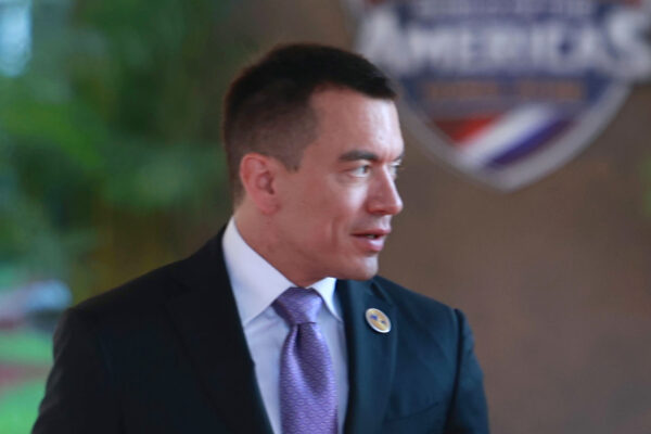 Colombia y Ecuador se acusan por bombardeo en frontera