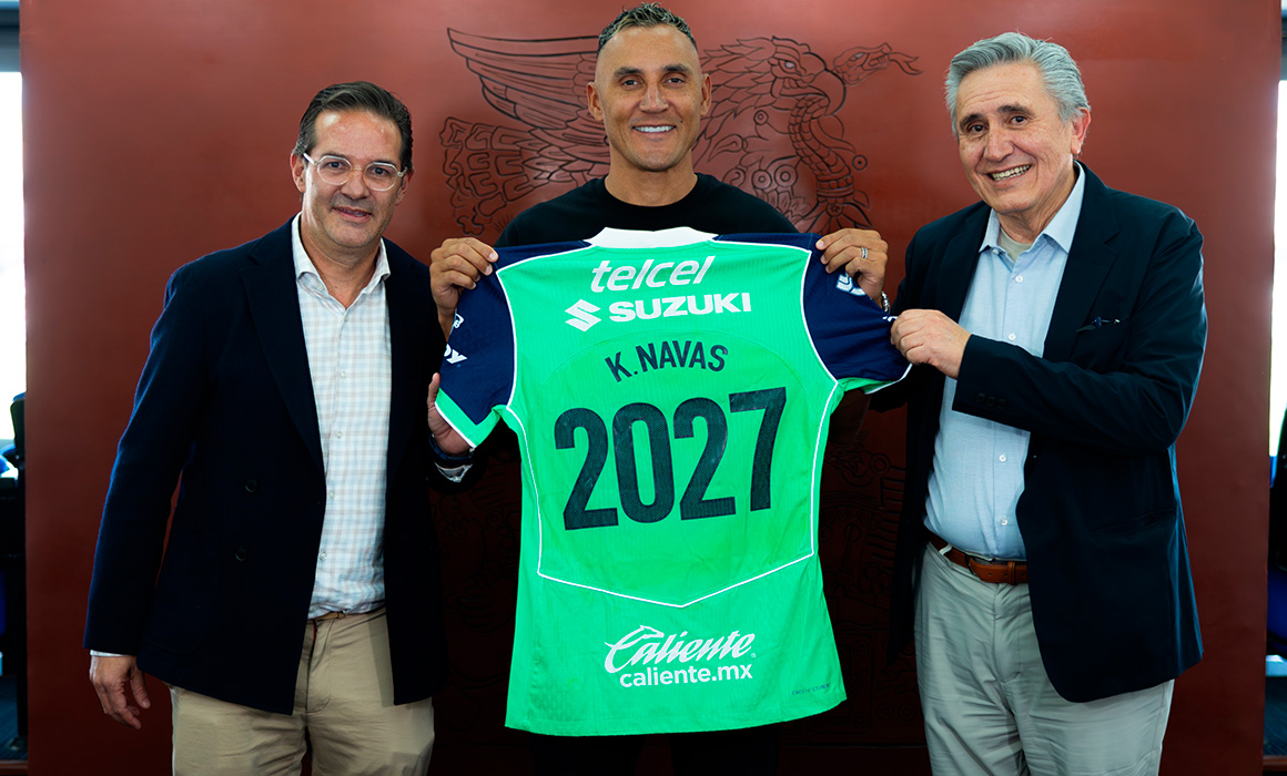 Keylor Navas renueva con Pumas UNAM hasta 2027