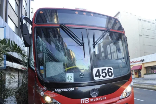 Incidentes en transporte público y vialidades registran lesionados y afectaciones en la CDMX