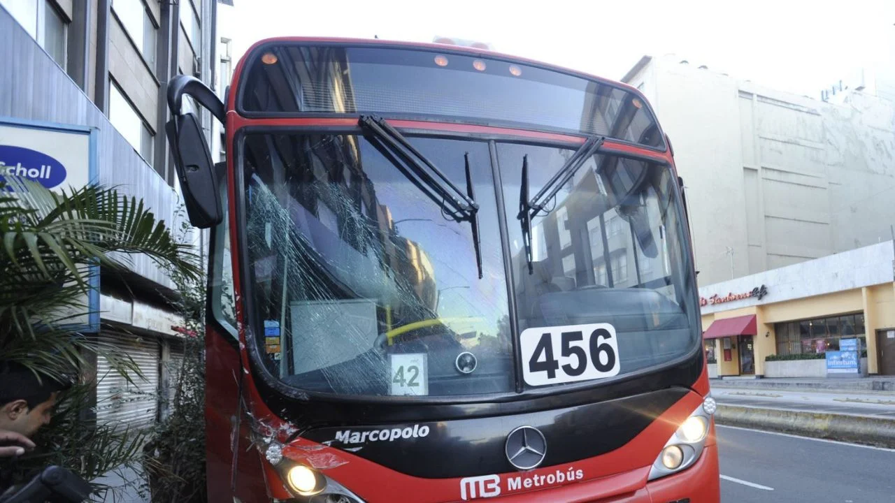 Incidentes en transporte público y vialidades registran lesionados y afectaciones en la CDMX