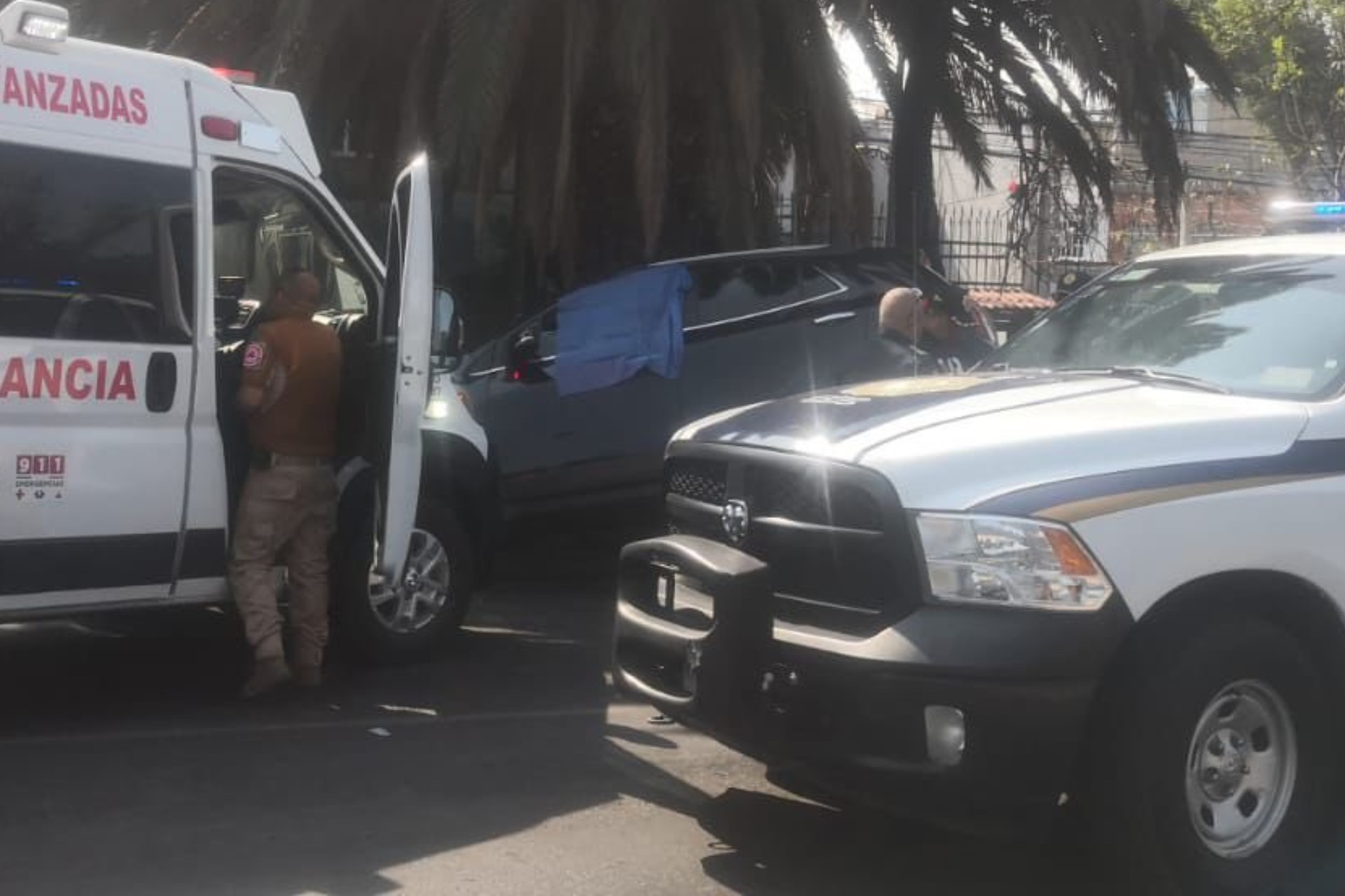 Balacera y rescates en altura marcan jornada violenta en CDMX