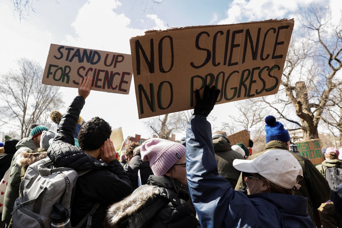 Europa lanza programas para atraer científicos estadounidenses ante políticas de Trump