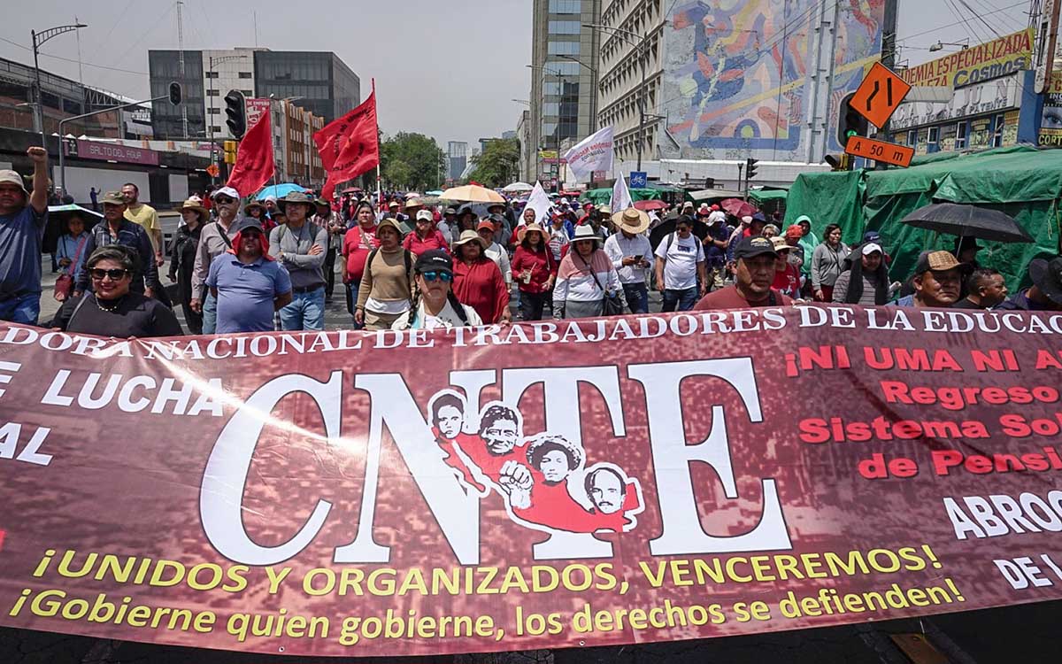 CNTE inicia paro nacional de 72 horas con marcha en CDMX