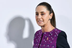 Anuncia Sheinbaum tope voluntario al diésel y evalúa ingresar alimentos al Pacic ante repunte inflacionario