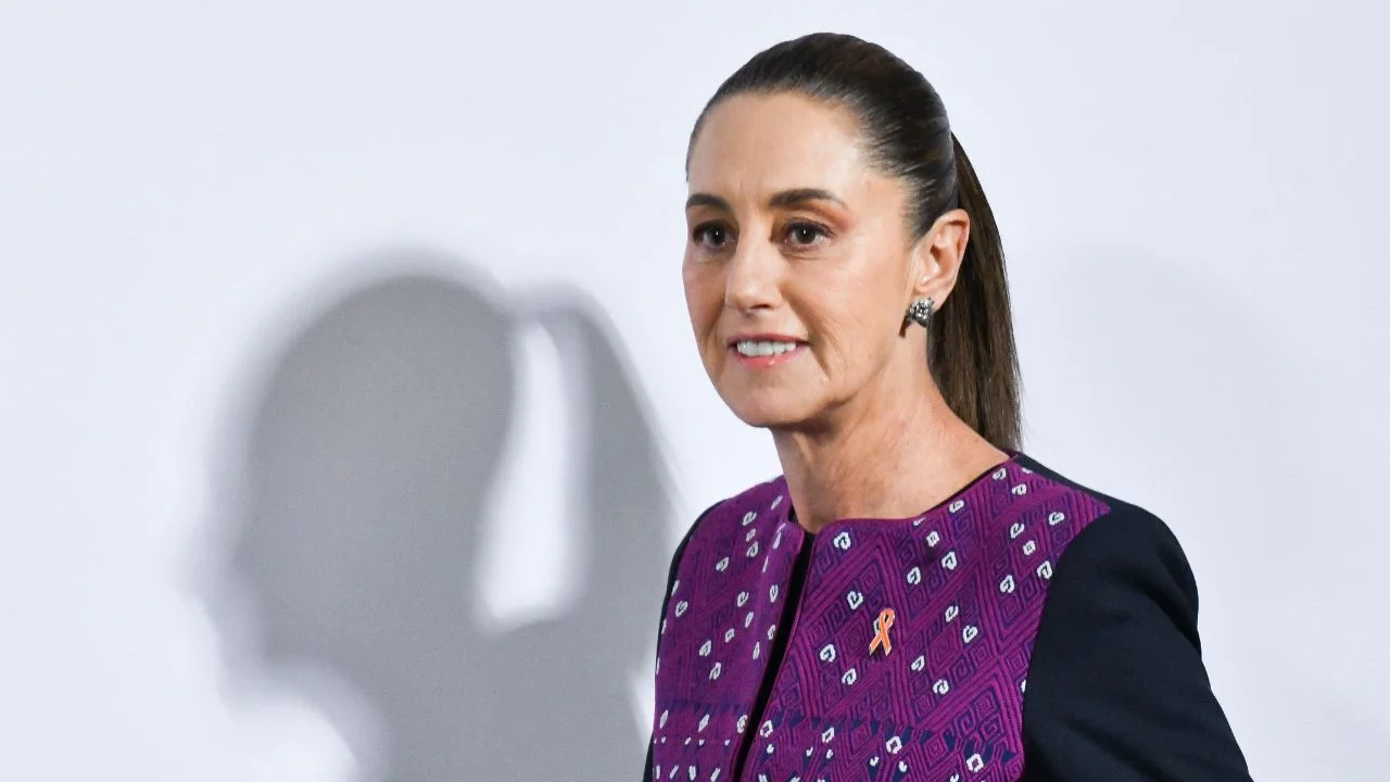 Anuncia Sheinbaum tope voluntario al diésel y evalúa ingresar alimentos al Pacic ante repunte inflacionario