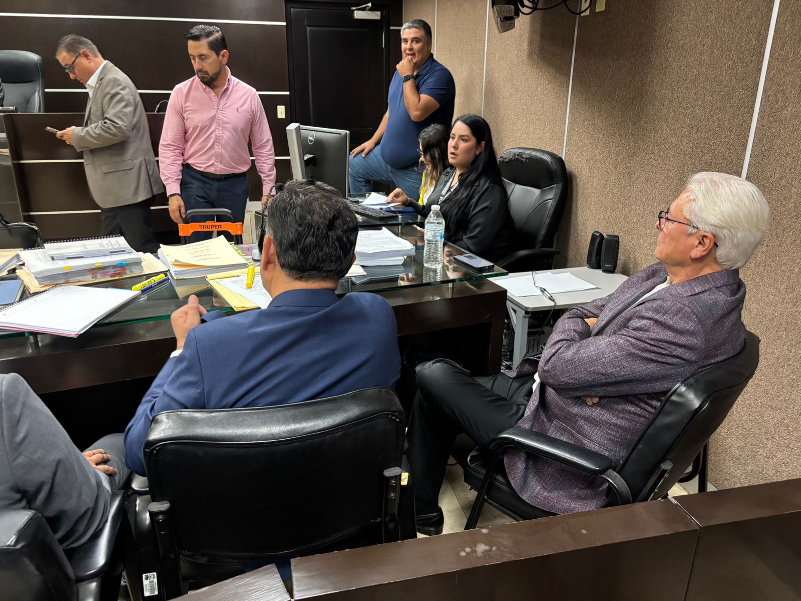 Imputan a Jaime Bonilla por caso de planta fotovoltaica