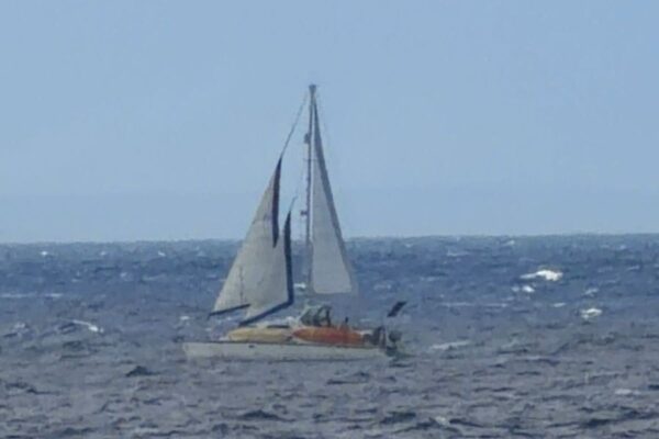 Marina mexicana localiza dos veleros con ayuda humanitaria para Cuba que habían perdido contacto