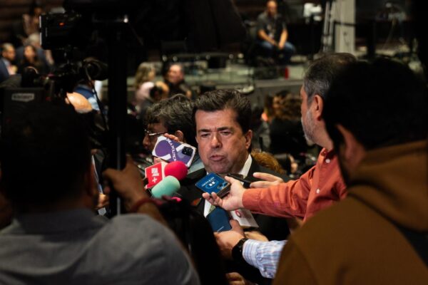 Pedro Haces destaca necesidad de certidumbre en infraestructura y sector creativo