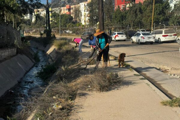 Anuncian segundo piso en Tijuana; vecinos de Infonavit Cachanillas claman tras 30 años de abandono