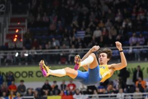 Mondo Duplantis establece nuevo récord mundial de 6.31 metros en Torun