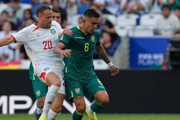 Bolivia vence a Surinam y avanza a la final del repechaje por el Mundial 2026 en Monterrey