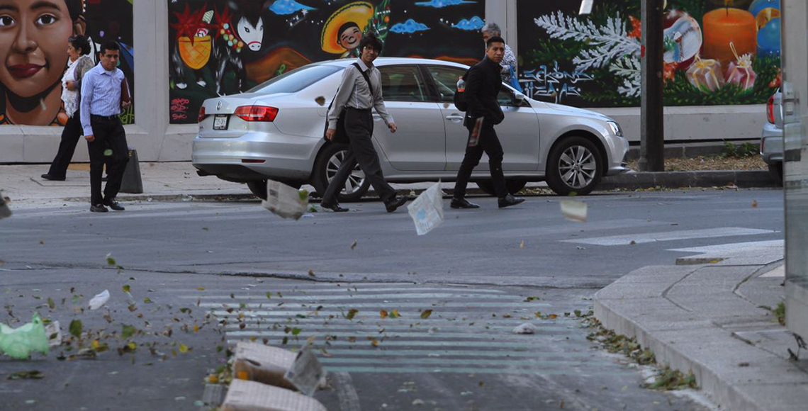 Frente frío 42 provoca lluvias intensas, vientos fuertes y descenso de temperatura en varias regiones de México