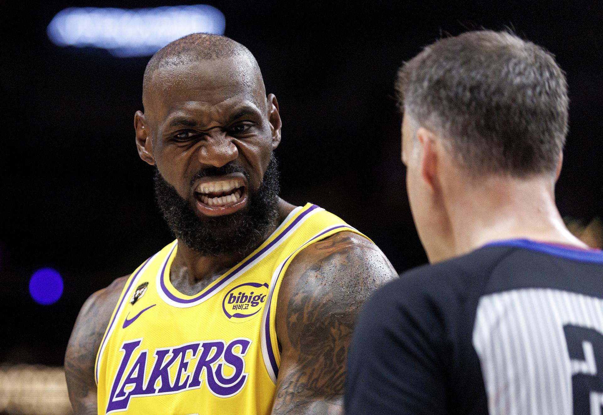 LeBron James rompe el récord de más partidos jugados en la historia de la NBA
