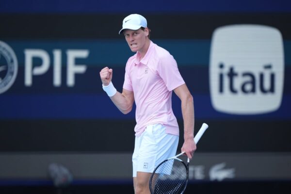 Sabalenka conquista el Abierto de Miami y logra el ‘Sunshine Double’; Sinner avanza al título masculino