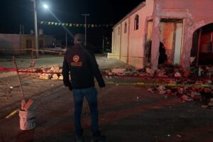 Explosión de pirotecnia deja un muerto y seis lesionados en San Luis Potosí