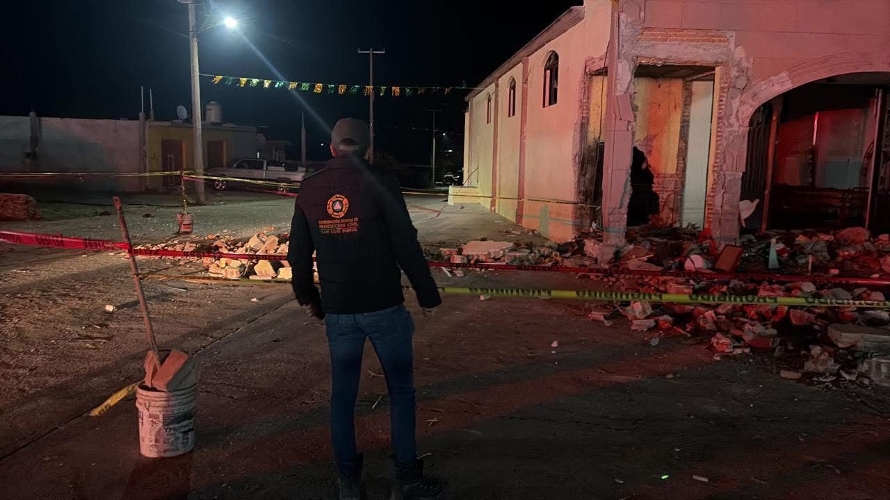 Explosión de pirotecnia deja un muerto y seis lesionados en San Luis Potosí