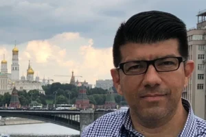 Fallece el periodista deportivo Axel Solís a los 56 años en Monterrey