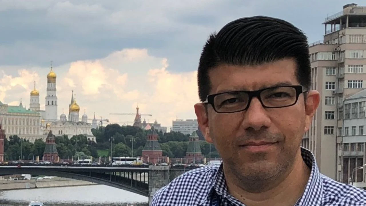 Fallece el periodista deportivo Axel Solís a los 56 años en Monterrey