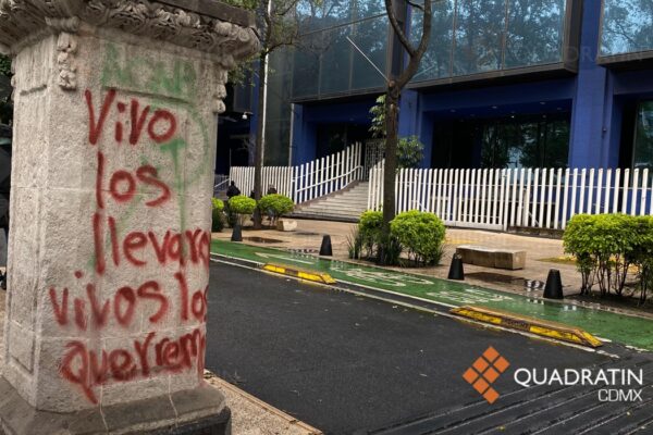 Vinculan a proceso a ex subprocuradora de Guerrero y otra funcionaria; jueza dicta prisión preventiva