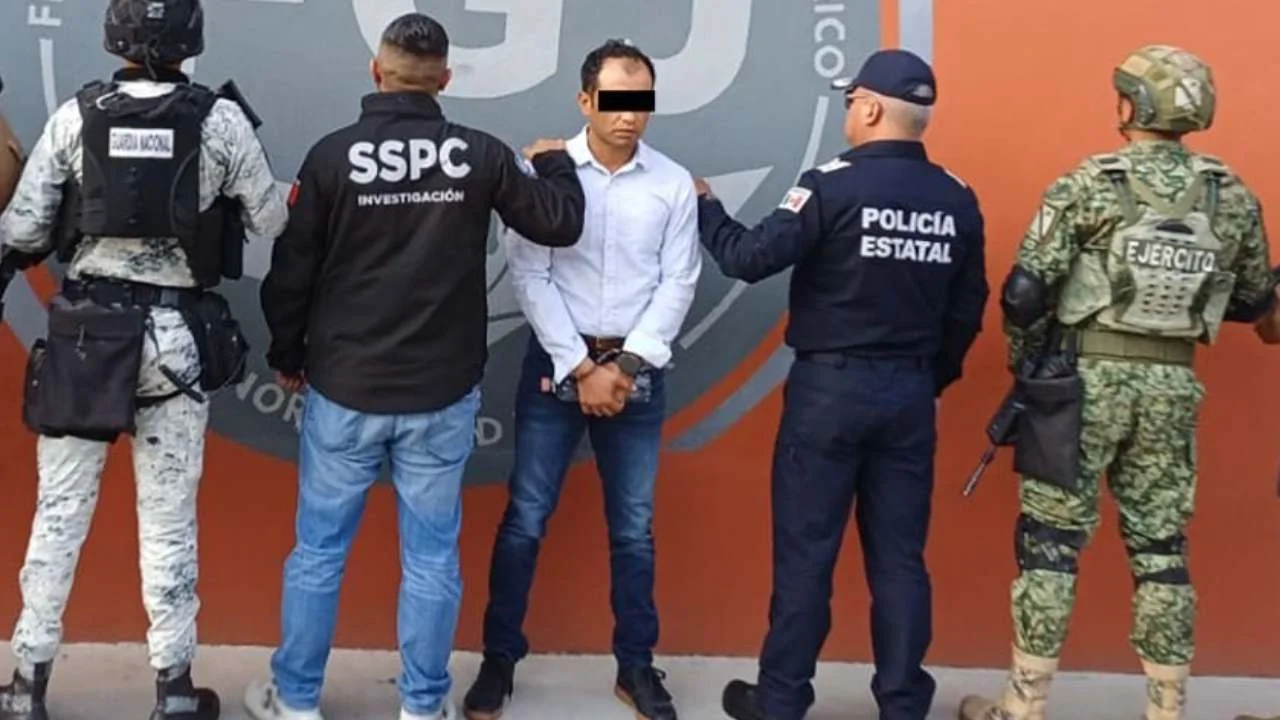 Detienen a ‘El Callejas’, líder de célula criminal en Edomex, tras denuncia por extorsión