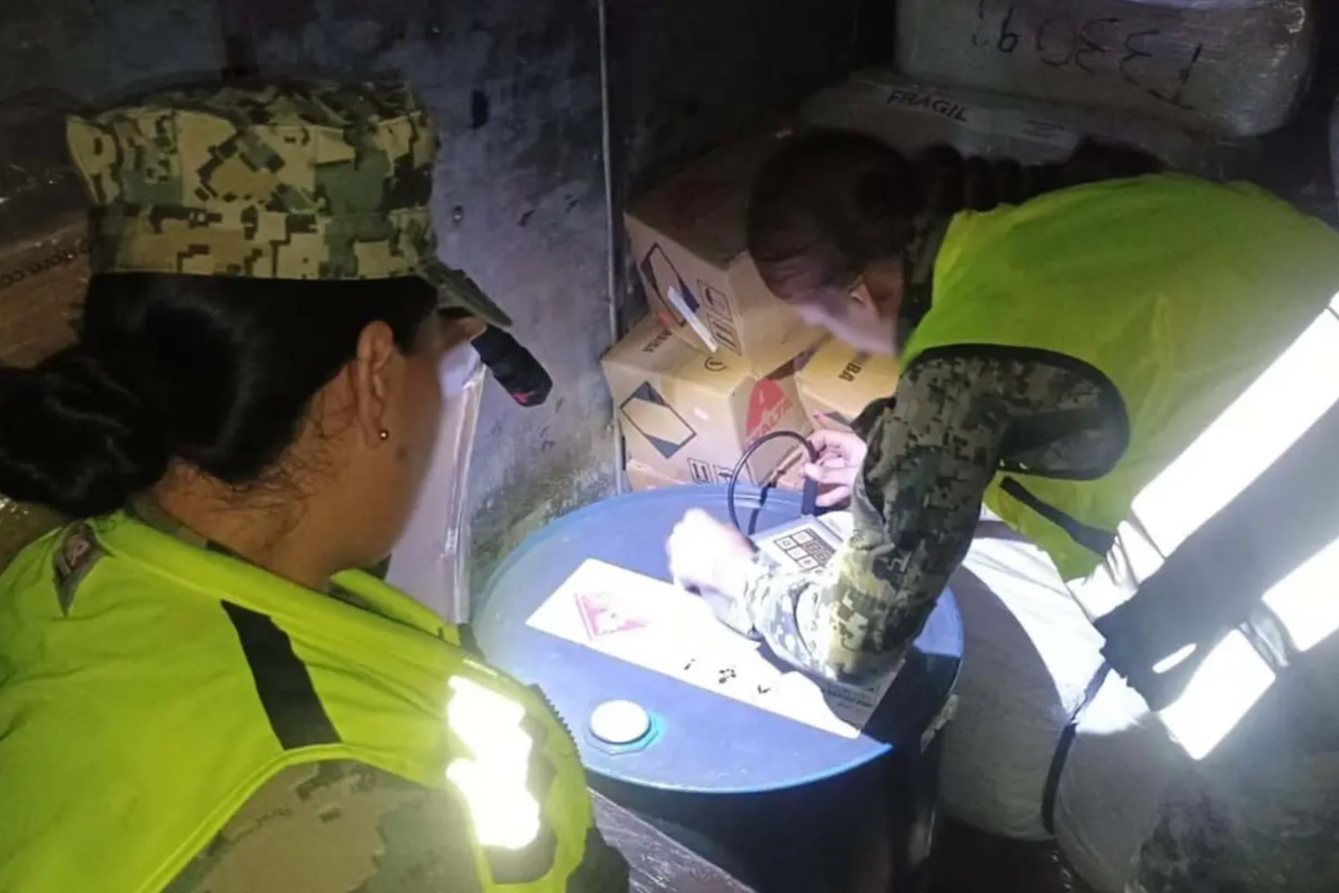 FGR incinera más de 33 toneladas de precursores químicos en el Estado de México