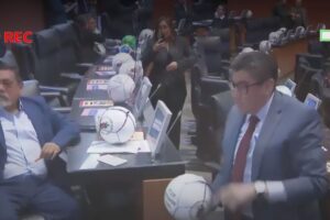 Faitelson acepta pelea con Cuauhtémoc Blanco tras polémica en Senado
